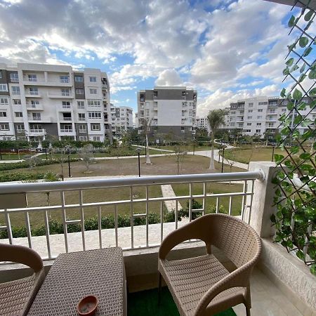 Madinaty Well-Furnished 3- Bedroom Apartment - شقة فندقيه للايجار مدينتي Madinat ash Shuruq Экстерьер фото