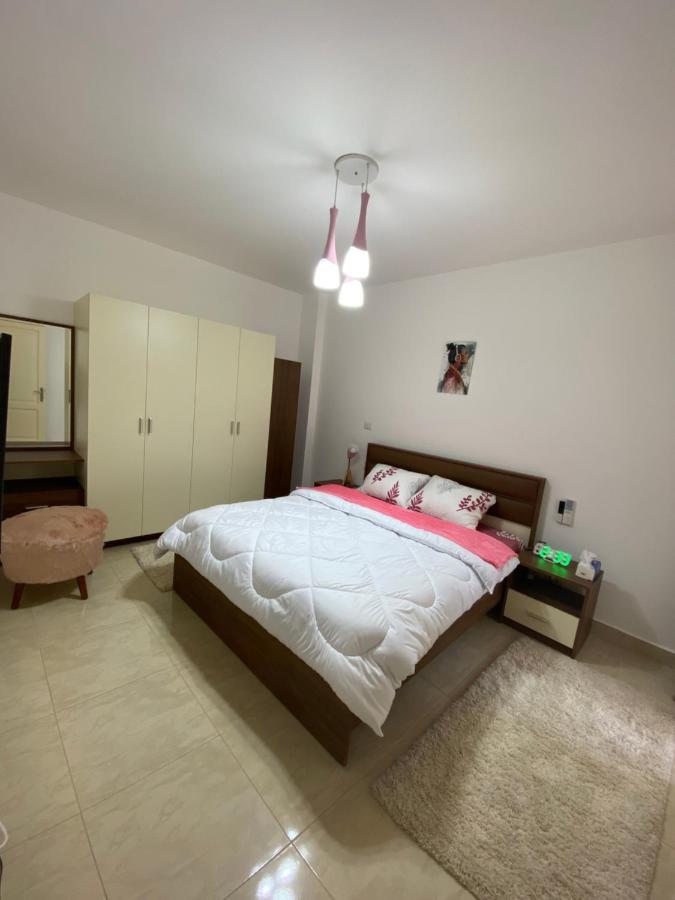 Madinaty Well-Furnished 3- Bedroom Apartment - شقة فندقيه للايجار مدينتي Madinat ash Shuruq Экстерьер фото