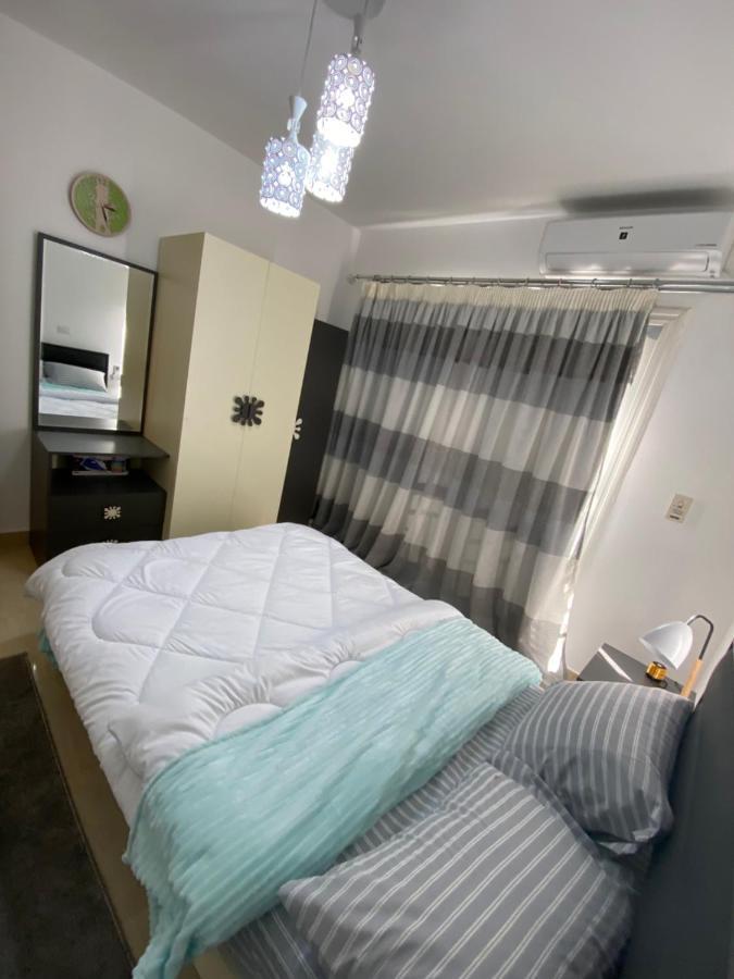 Madinaty Well-Furnished 3- Bedroom Apartment - شقة فندقيه للايجار مدينتي Madinat ash Shuruq Экстерьер фото